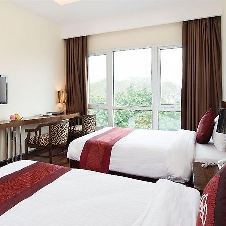 Le Carnot Hotel Hanoi Exterior photo